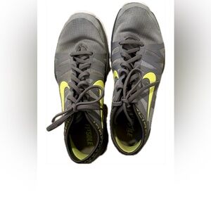 Nike Women Flex Supreme TR 3 shoes